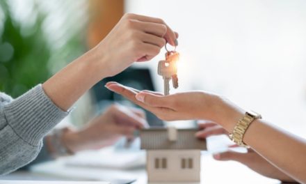Projet de vente immobilière : pourquoi faire appel à une agence immobilière ?