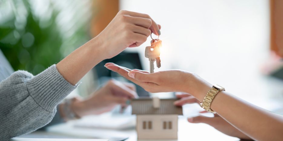 Projet de vente immobilière : pourquoi faire appel à une agence immobilière ?