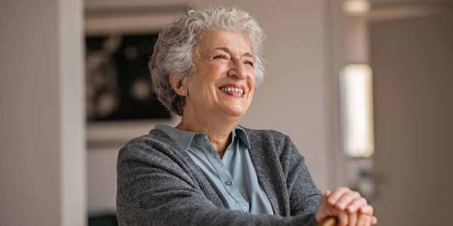 Téléassistance à domicile : sécuriser son logement pour bien vieillir chez soi